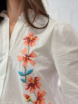 Blusa Branca Bordada Floral