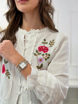 Blusa Branca Bordada com Renda