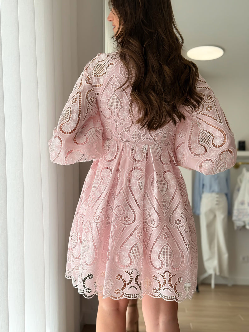 Vestido Bordado Rosa