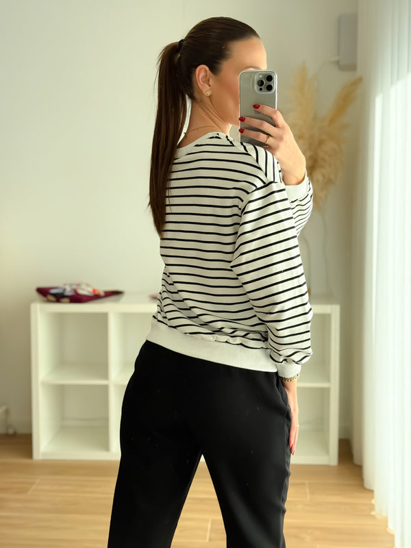 Sweat Riscas Pretas