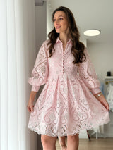 Vestido Bordado Rosa