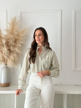 Camisa Floral Verde com Gola Franzida