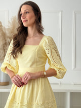 Vestido Bordado Amarelo
